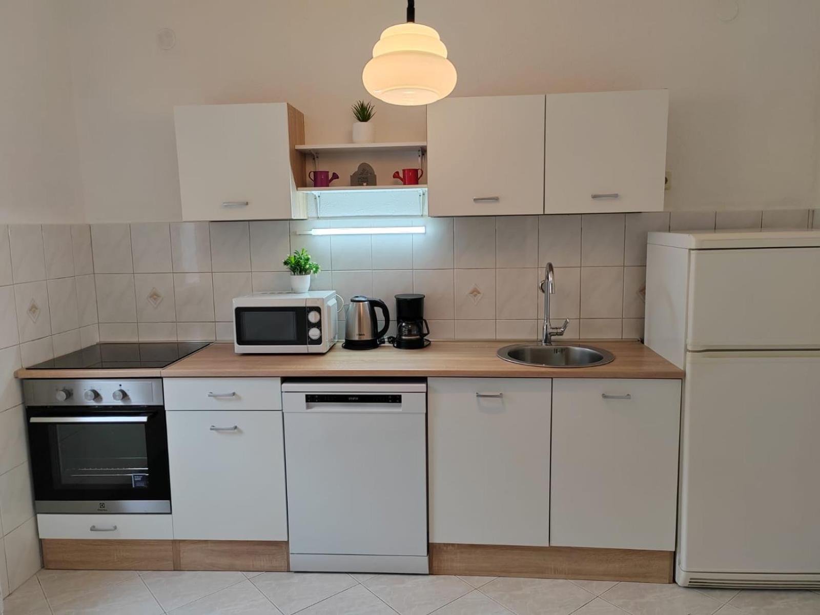 Apartment Beba ドゥギ・ラット エクステリア 写真